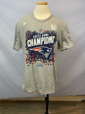 New England Patriots Super Bowl Champions T-Shirt Gray NFL Trophy Collection Men